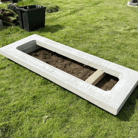 Memorial Re-levelling / Re-fixing